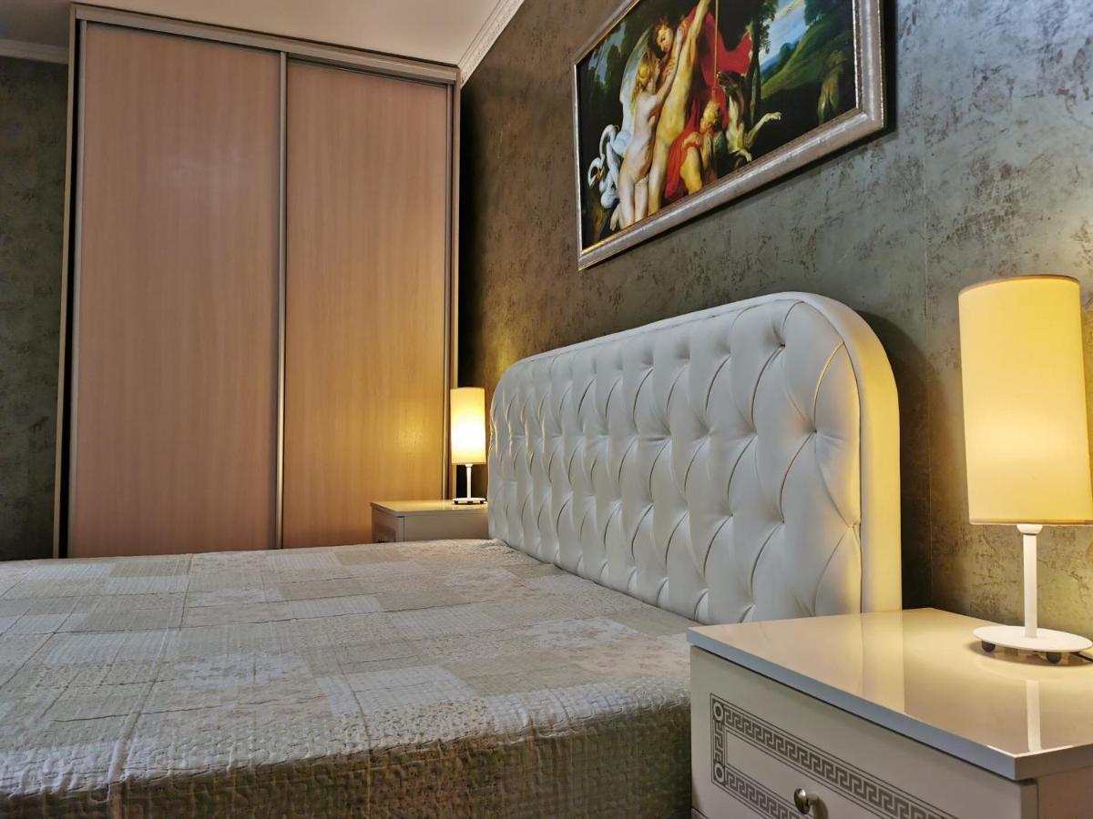 Chernigov City Centre Apartments Dış mekan fotoğraf